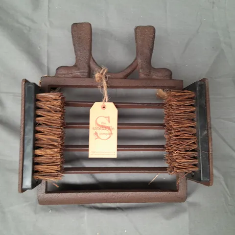 BOXED SATCHVILLE CAST IRON BOOT BRUSH RACK