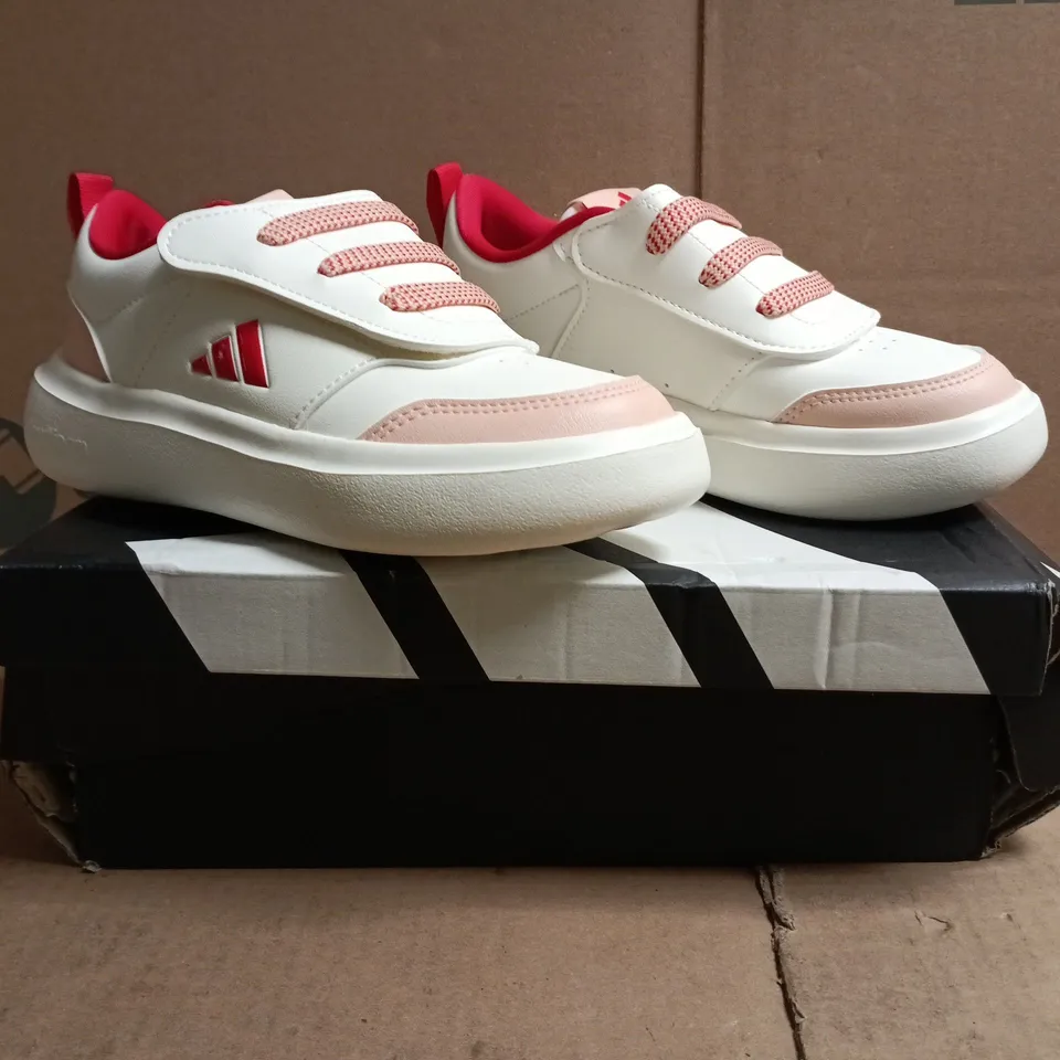 BOXED PAIR OF ADIDAS PARK ST AC C CNY TRAINERS IN WHITE/RED SIZE UK 1