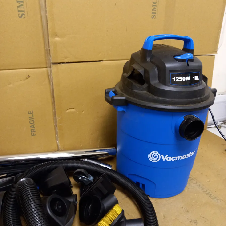 VACMASTER ARTIFICIAL GRASS WET & DRY GARDEN VACUUM CLEANER