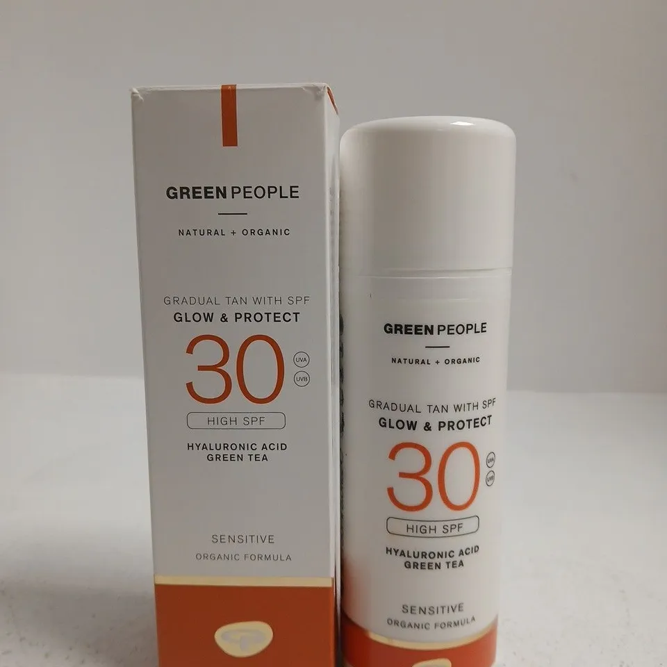 GREEN PEOPLE GRADUAL TAN WITH SPF 30 – NATURAL & ORGANIC - 150ML