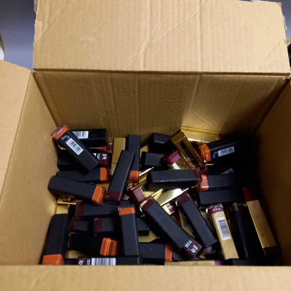 boxed lot of max factor lipsticks. various colours and styles.