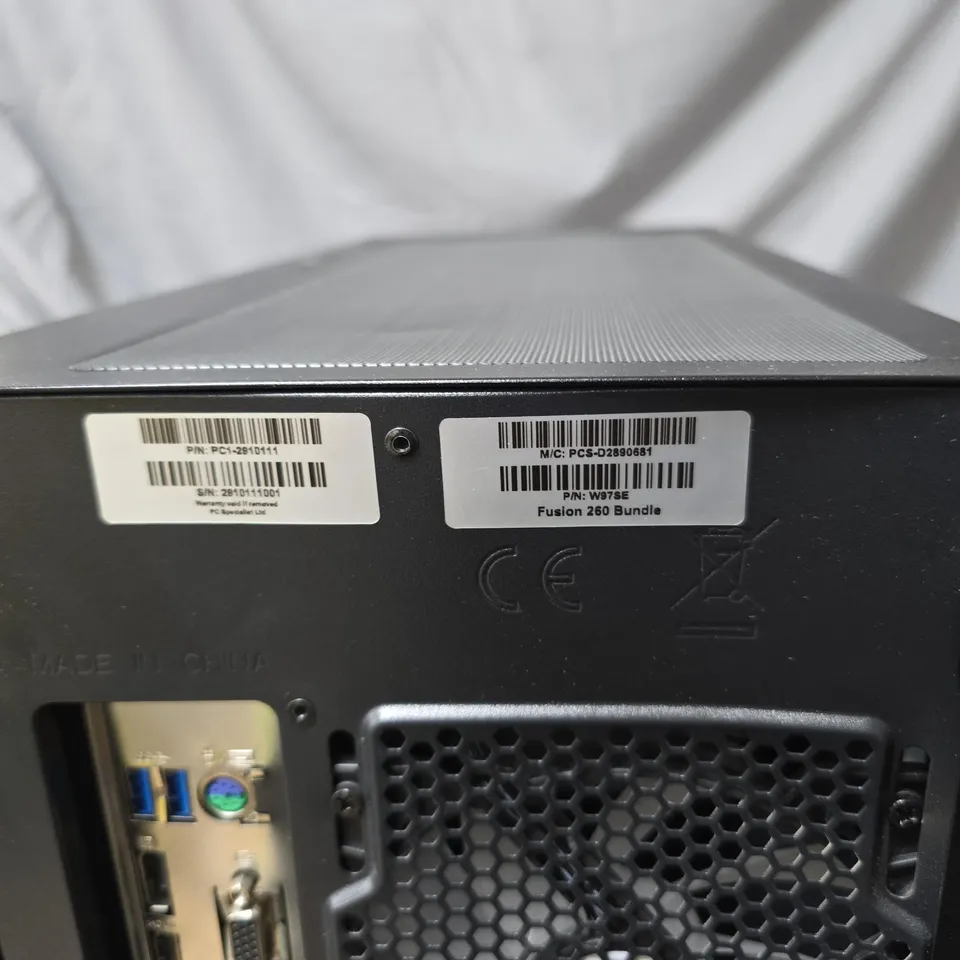 FUSION 260 GAMING DESKTOP, WITH PLUG