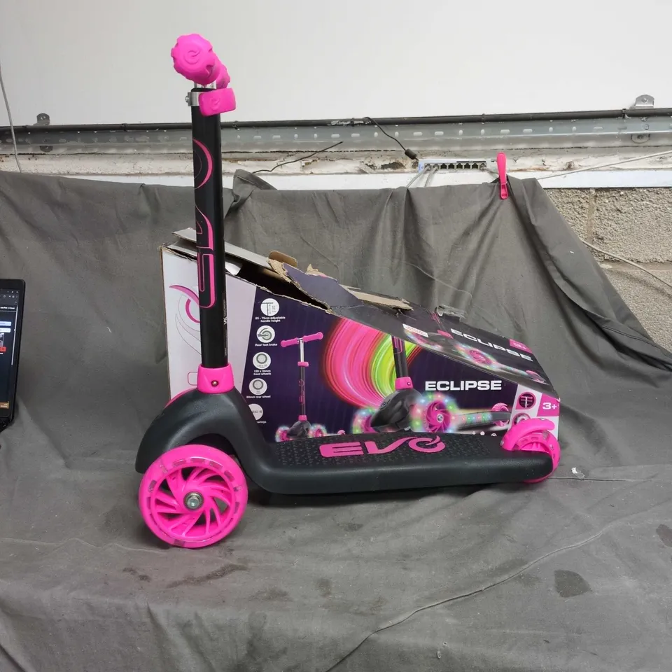 ECLIPSE 3-WHEEL KICK SCOOTER – PINK (AGE 3+)