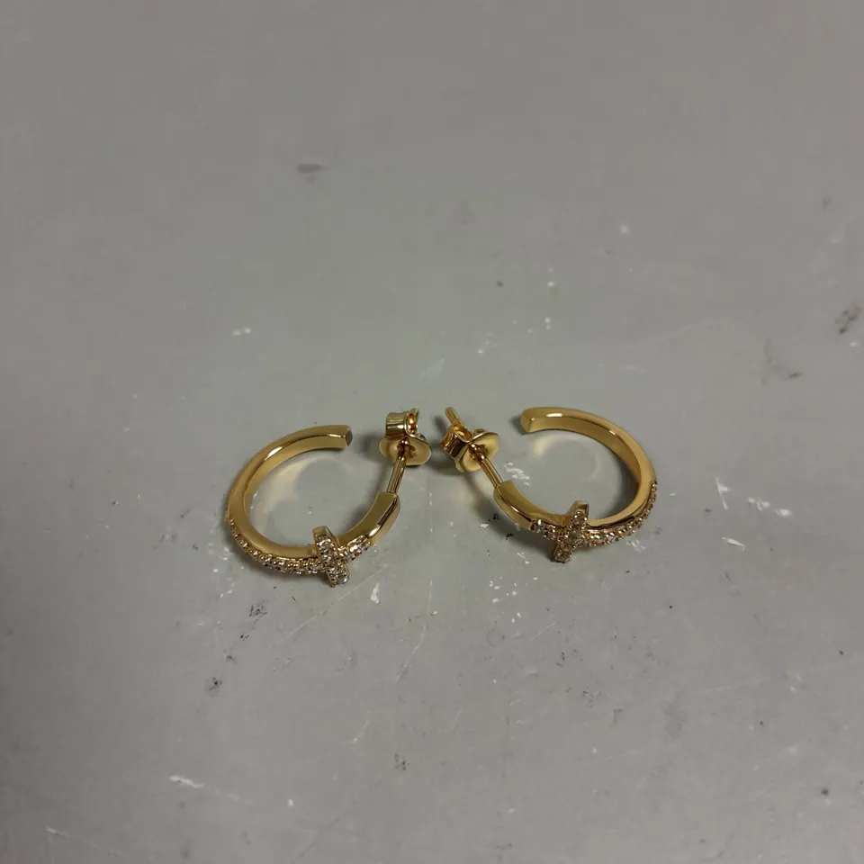 J&CO CRUCIFIX STYLE HOOP EARRINGS 
