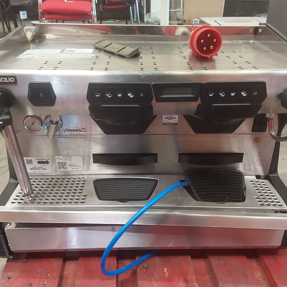 RANCILIO CLASSE 7 2 GROUP COMMERCIAL COFFEE MACHINE WITH ISTEAM