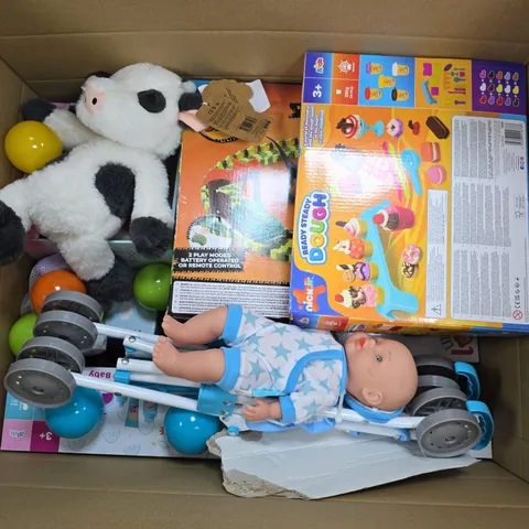 APPROXIMATELY 8 ASSORTED TOYS & GAMES PRODUCTS TO INCLUDE TOTALLY TRACKS DINO, READY STEADY DINO, PAMPER AND PLAY BABY, ETC - COLLECTION ONLY