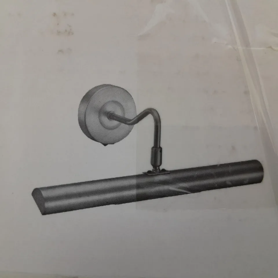 BOXED DAR LIGHTING ONEDIN PICTURE LIGHT ANTIQUE BRASS 