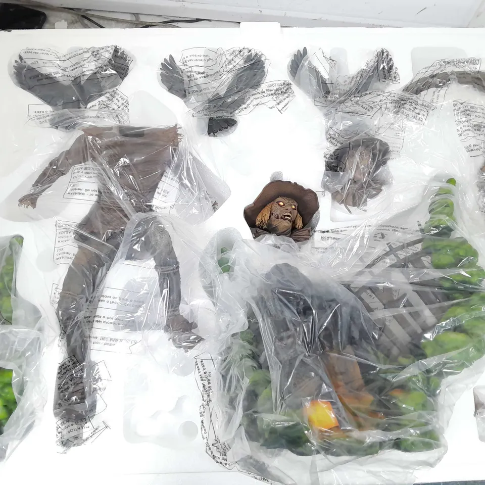 BOXED DC COMICS: SCARECROW - COLLECTOR EDITION MAQUETTE - COLLECTION ONLY