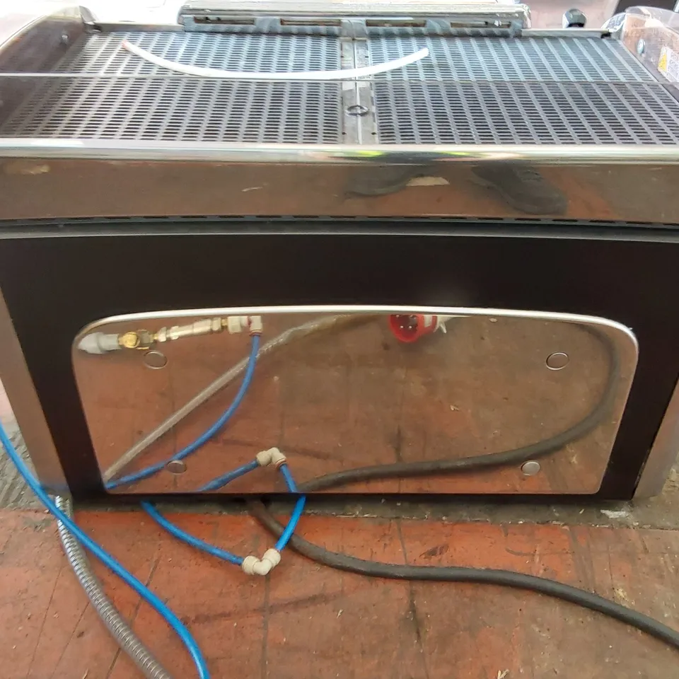 FAEMA EMBLEMA 2 GROUP ESPRESSO MACHINE
