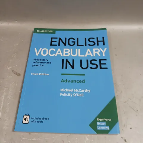 CAMBRIDGE ENGLISH VOCABULARY IN USE - ADVANCED