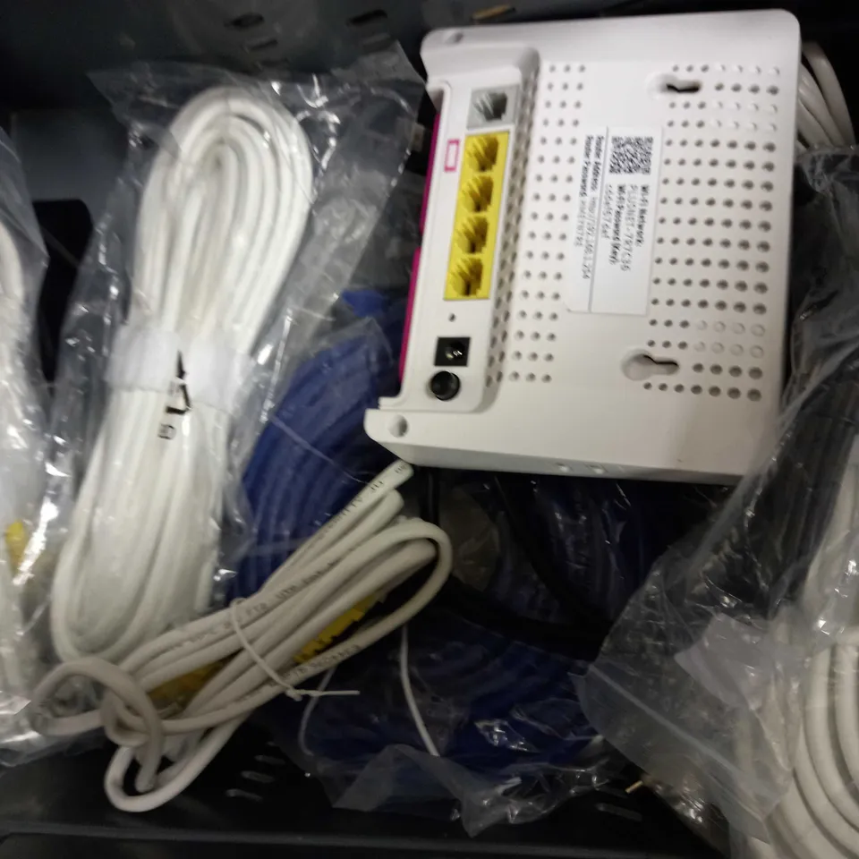 LOT OF 10 ASSORTED ELECTRICAL ITEMS, TO INCLUDE ROUTERS, HDMI CABLE, AC ADAPTER, ETC