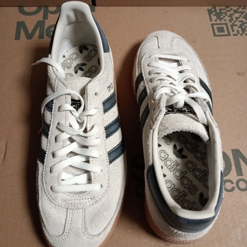 ADIDAS SPEZIAL SNEAKERS – GREY SUEDE - UK 5