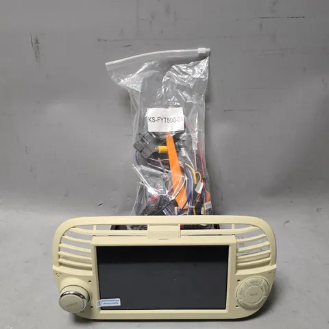 BOXED UNBRANDE3D CAR RADIO NAVIGATION SYSTEM - MODEL UNSPECIFIED 