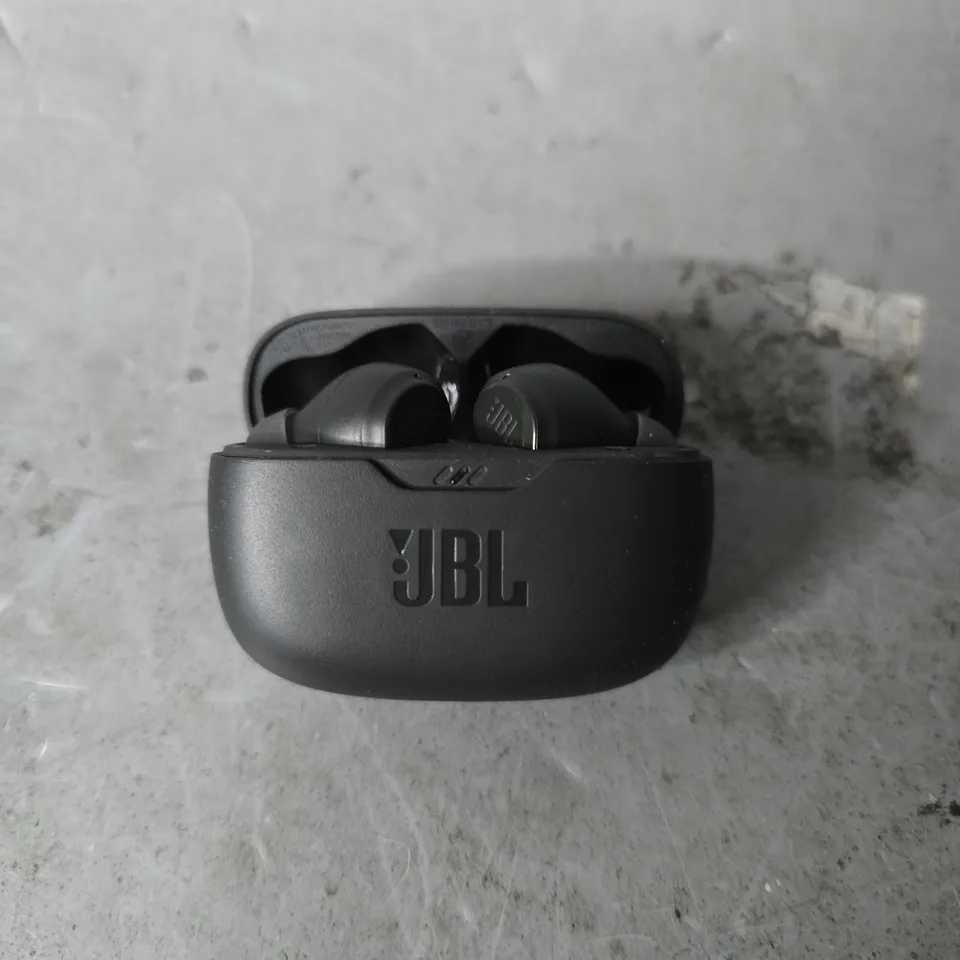 BOXED JBL WAVE BEAN PORTABLE EARBUDS 