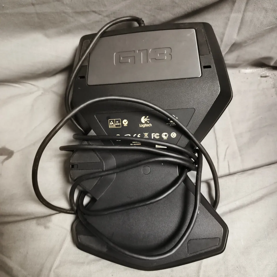 LOGITECH G13 ADVANCED GAMEBOARD – GAMING KEYPAD