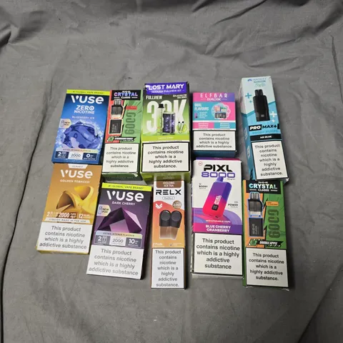 TOTE OF APPROXIMATEY 20 ASSORTED E-CIGARETTES AND ACCESSORIES TO INCLUDE - LOST MARY - PIXL - HAYATI - ETC