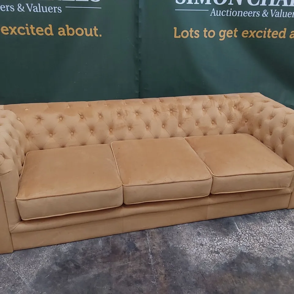 DESIGNER THREE SEATER CHESTERFIELD SOFA GOLD PLUSH FABRIC 