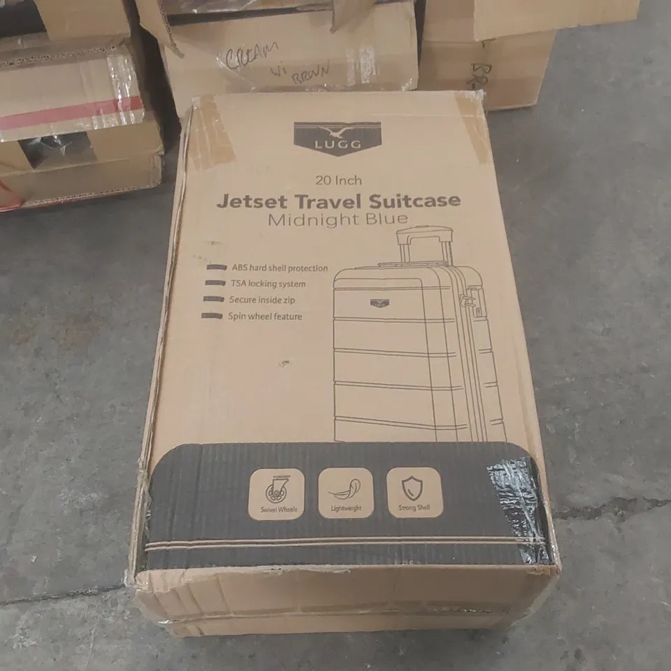 BOXED LUGG TRAVEL SUITCASE 