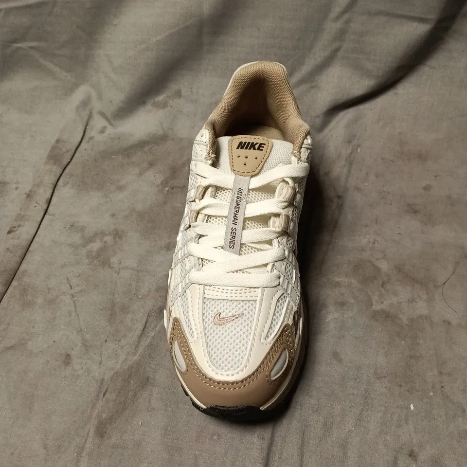 NIKE P 6000 TRAINERS SIZE 4