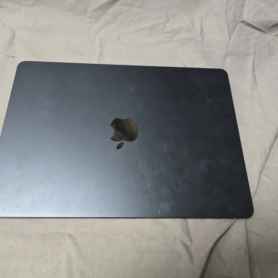 APPLE MACBOOK AIR – SPACE GRAY LAPTOP A2681