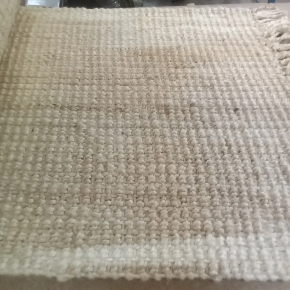 AVERIE HANDWOVEN OFF-WHITE RUG 2'6"X12'