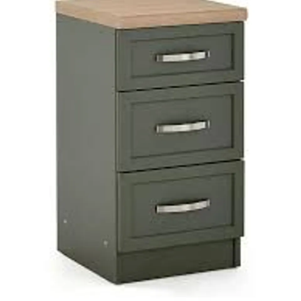 CAMBERLEY 3-DRAWER GRADUATED B CABINET