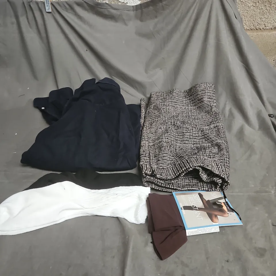 BOX OF APPROXIMATELY 15 ASSORTED CLOTHING ITEMS TO INCLUDE SOCKS, TIGHTS, SHIRT, SKIRT ETC