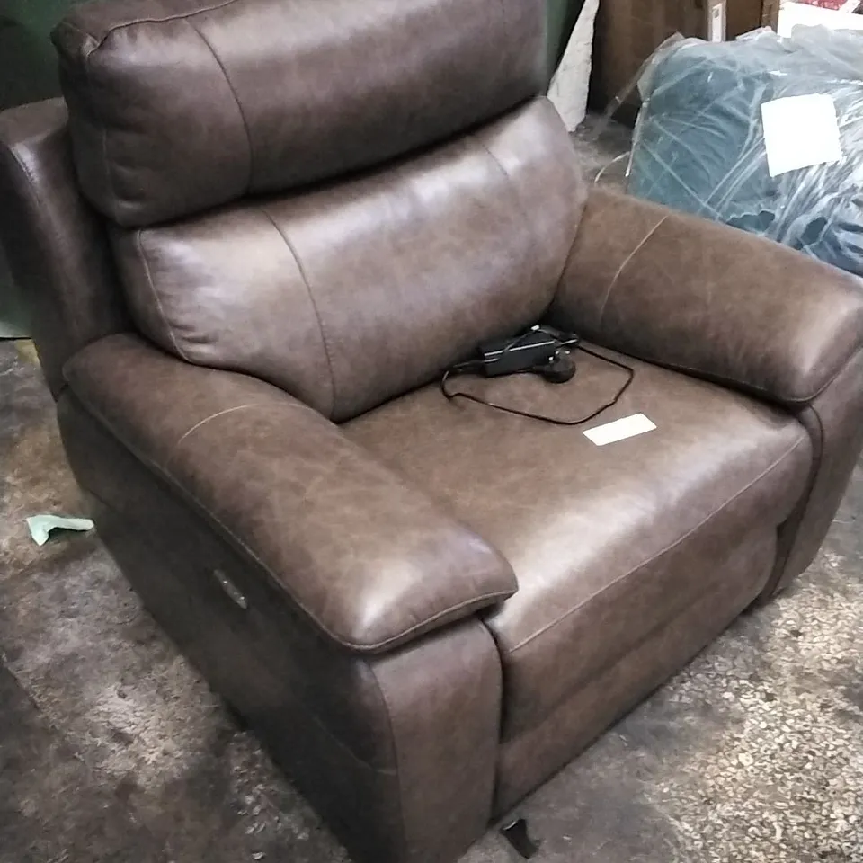 QUALITY ITALIAN DESIGNER IMPERIA POWER RECLINER ARMCHAIR IN CHOCOLATE LEATHER