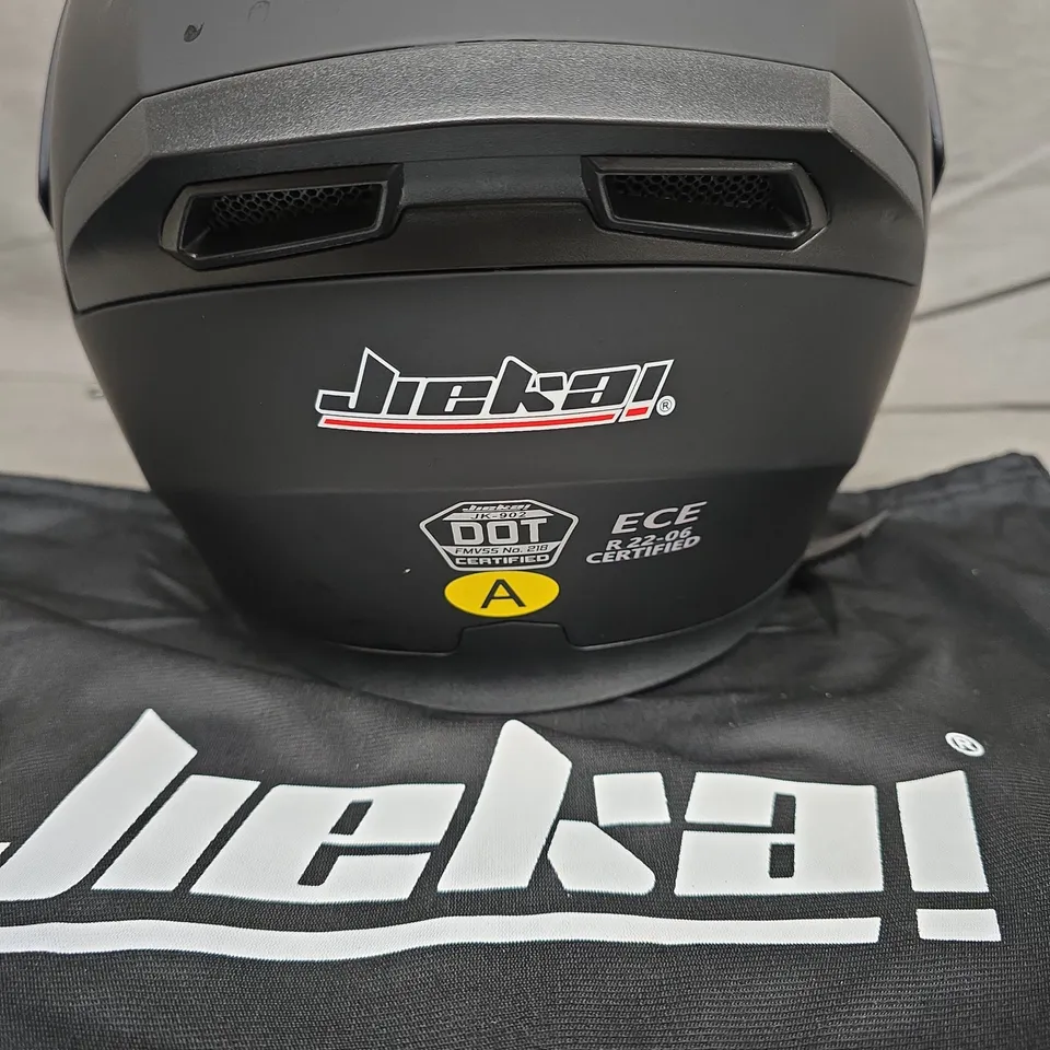 BAGGED JIEKEN MOTORBIKE HELMET JK-902 DOT ECE - COLLECTION ONLY 