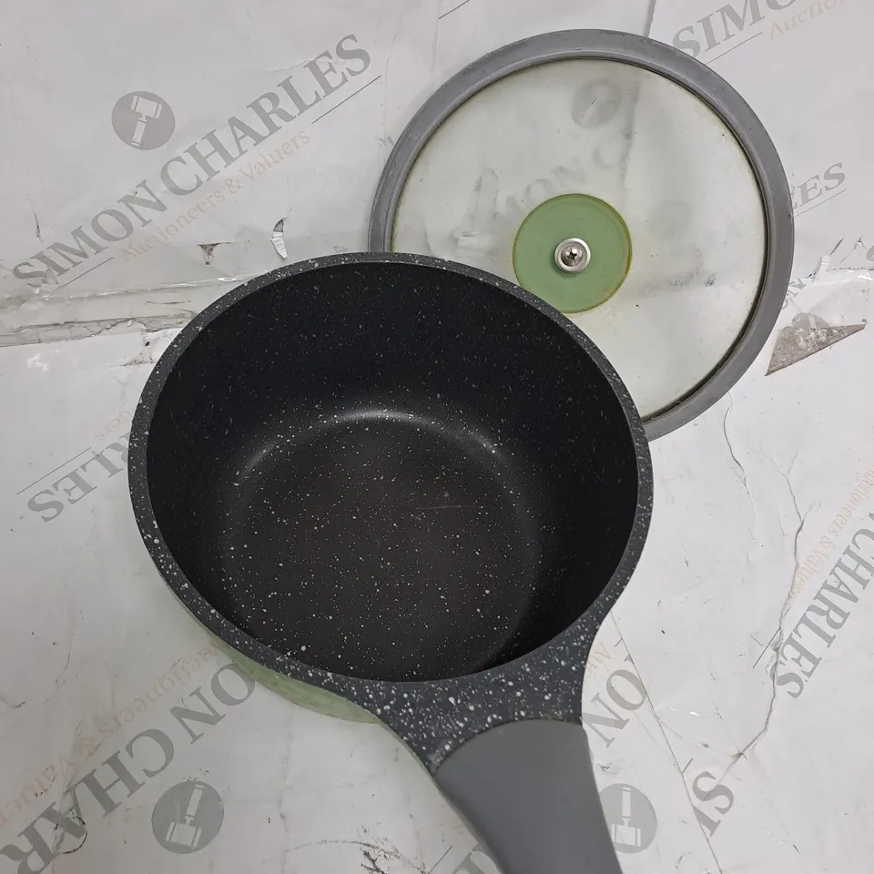 GREEN METAL COOKING PAN 