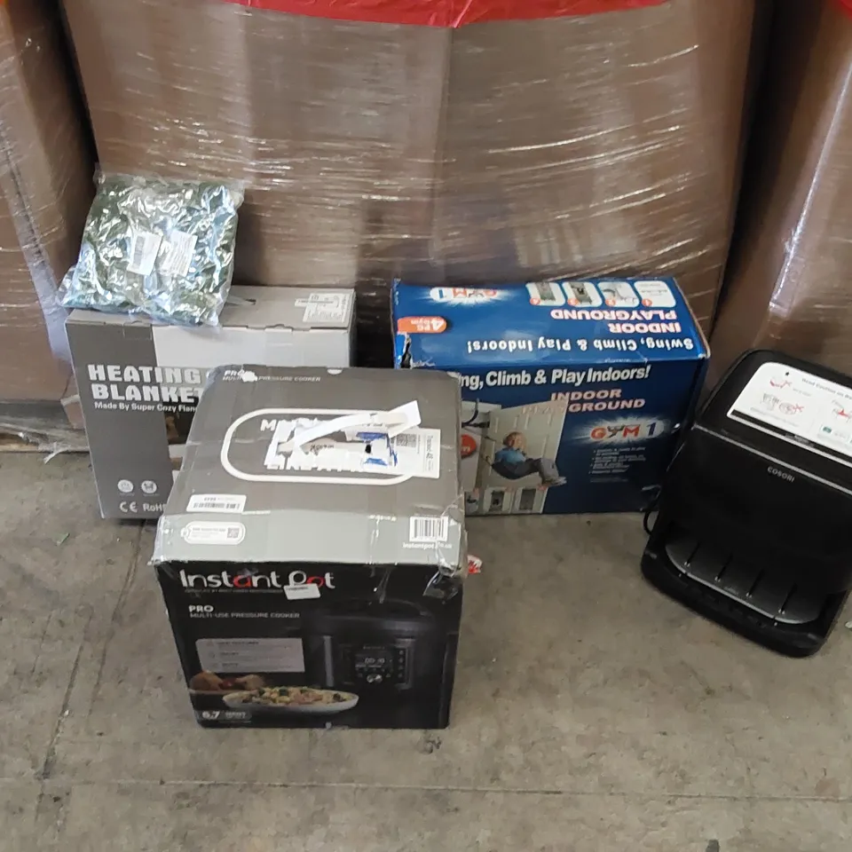 PALLET OF ASSORTED ITEMS INCLUDING:AIR FRYER, PRESSURE COOKER, CHILDREN'S PLAY SET, HEATED BLANKET, PARTY DECORATIONS 