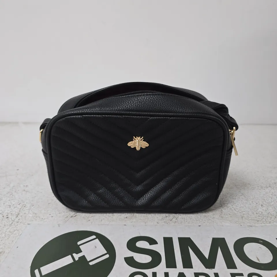 BLACK QUILTED LEATHER CROSSBODY BAG WITH GOLD TONE BEE EMBLEM