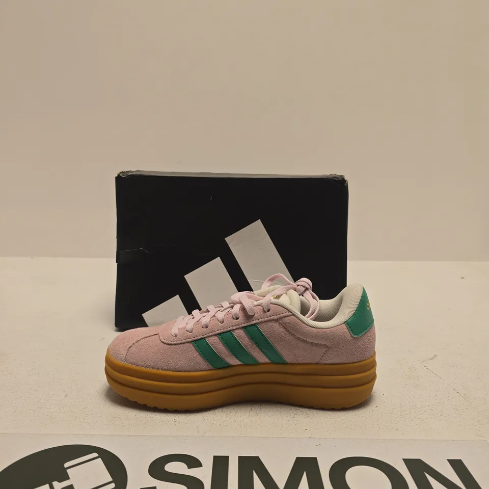 ADIDAS WOMEN'S PINK SUEDE TRAINERS WITH GREEN STRIPES – GUM SOLE SIZE UK 3.5