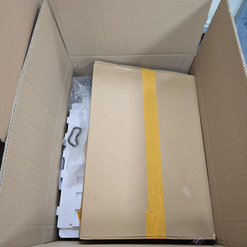 BOX OF APPROXIMATELY 10 ASSORTED ITEMS TO INCLUDE: DRAGON STATUE