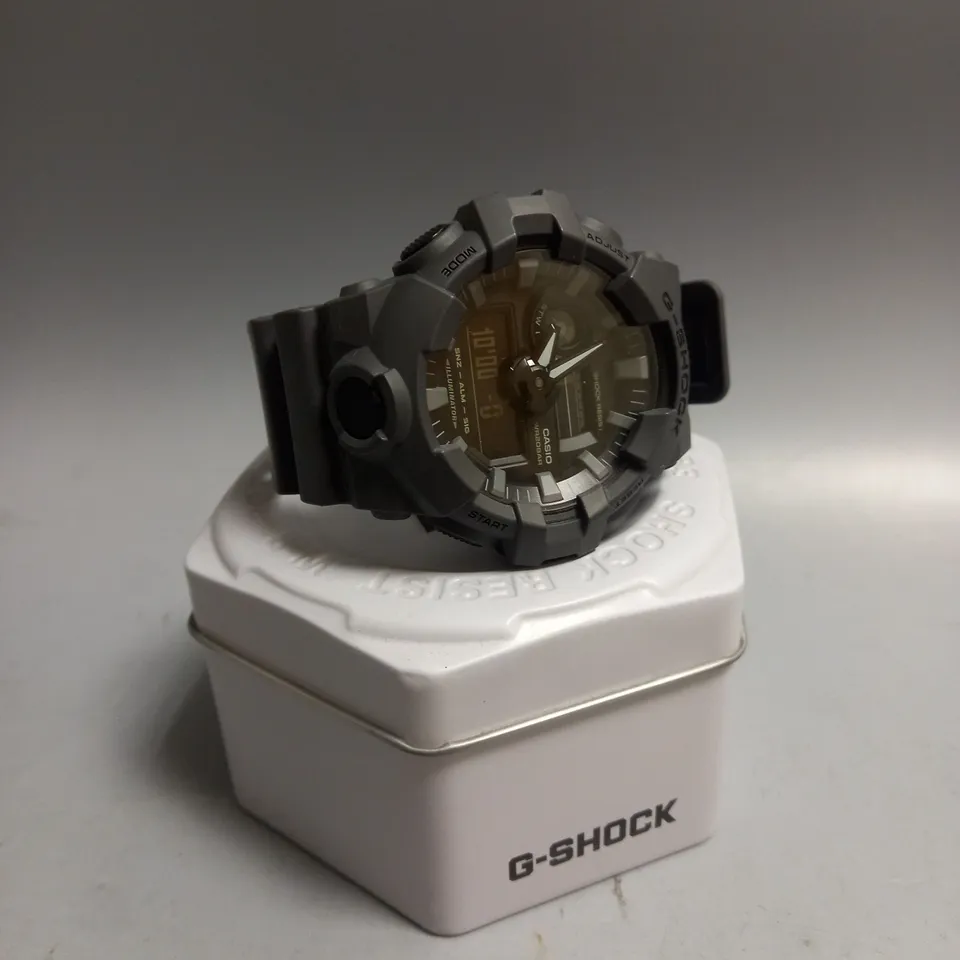 CASIO G-SHOCK WATCH IN GREY