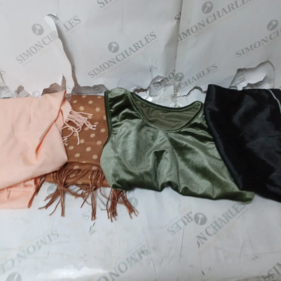 BOX OF ASSORTED WOMENS ITEMS TO INCLUDE TOPS, JOGGERS, HOODIES ETC 