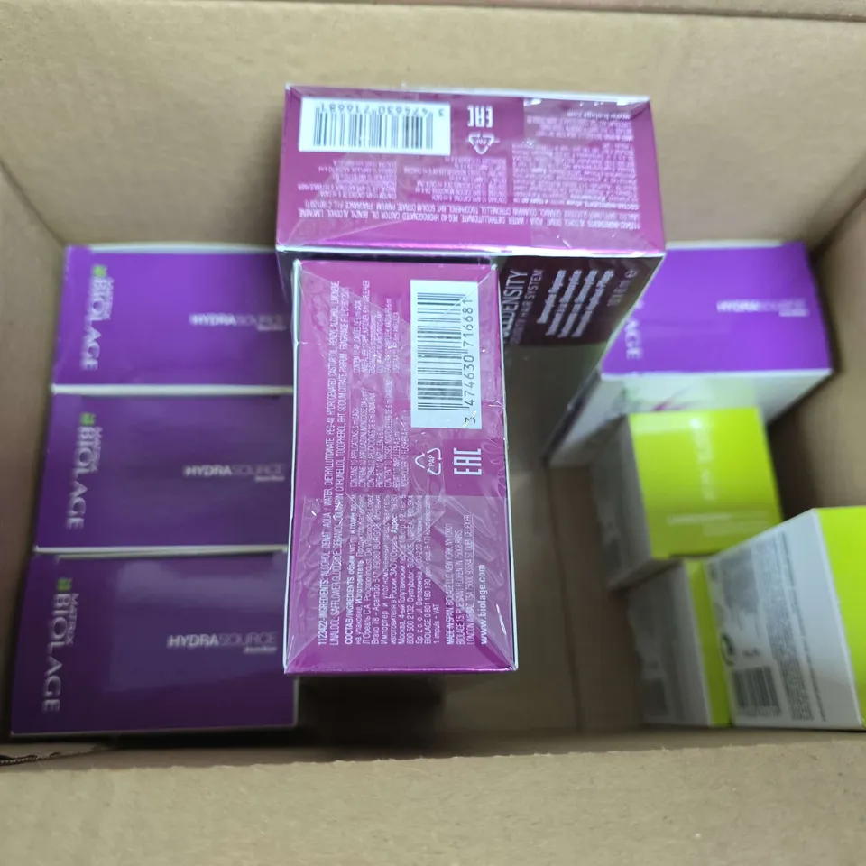 BOX OF APPROXIMATELY 12 BIOLAGE BEAUTY PRODUCTS