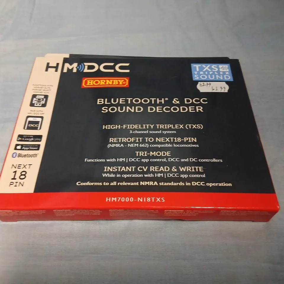 HORNBY HM7000-NI8TXS BLUETOOTH & DCC SOUND DECODER – TRIPLEX TXS