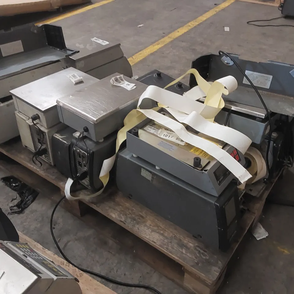 PALLET CONTAINING ASSORTED COMMERCIAL SCALES/RECEIPT MACHINES