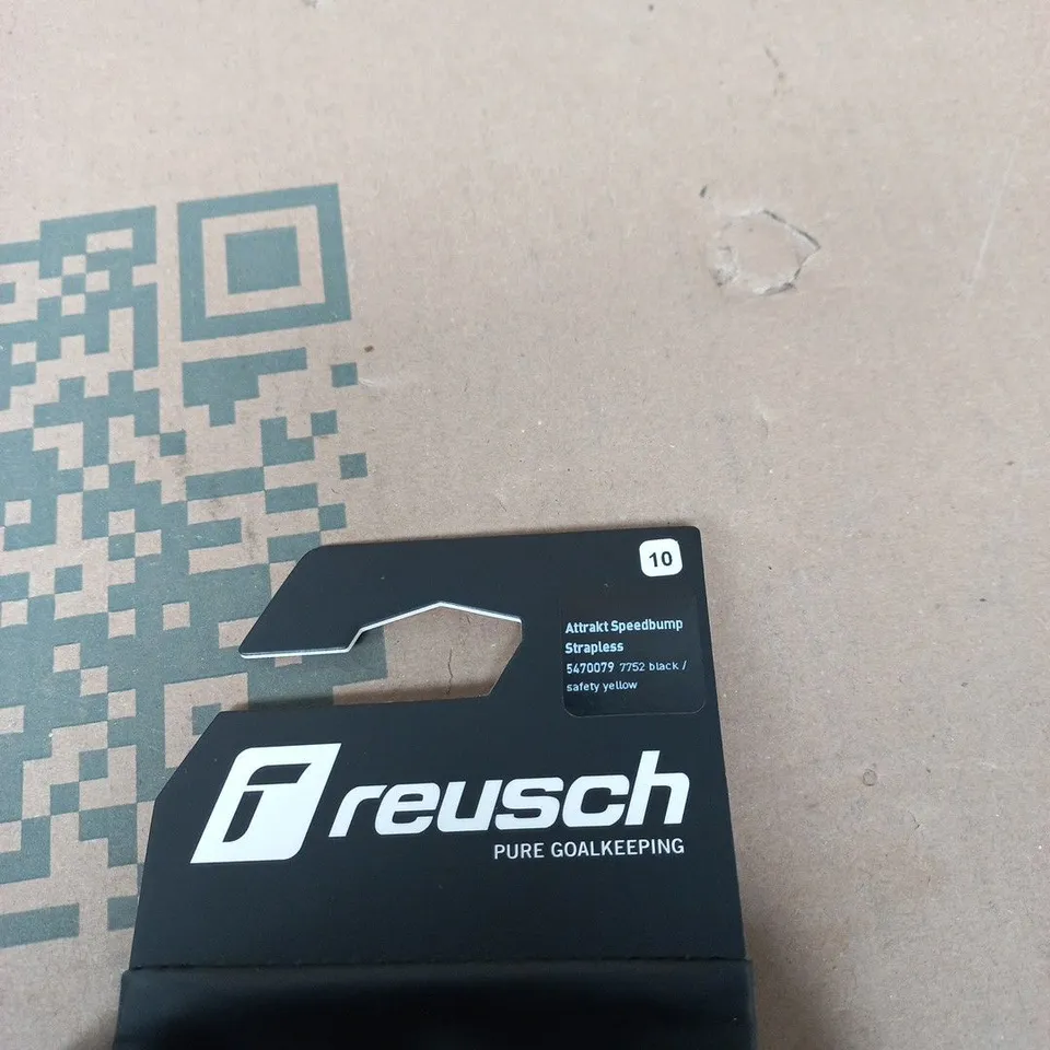 REUSCH GOALKEEPING GLOVES SPEEDBUMP STRAPLESS 10