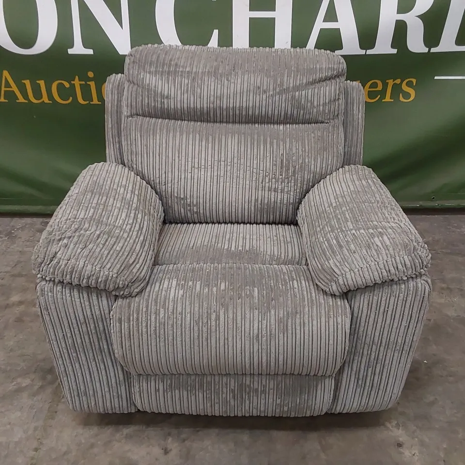 BARON FABRIC MANUAL RECLINER ARMCHAIR RRP £549