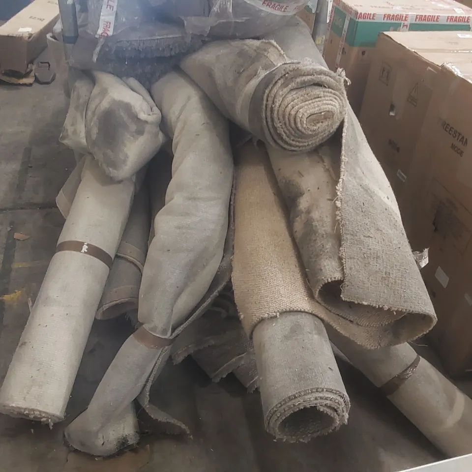 STILLAGE CONTAINING APPROXIMATELY 11x ASSORTED DESIGNER RUGS // STILLAGE NOT INCLUDED