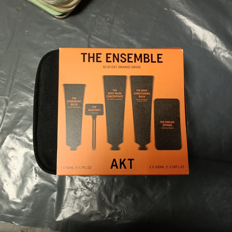 AKT THE ENSEMBLE HEALTH & BEAUTY KIT – DEODORANT BALM, BODY WASH CONCENTRATE, BODY CONDITIONING BALM, KONJAC SPONGE