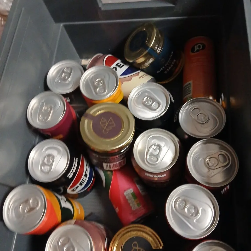 APPROXIMATELY 12 ASSORTED FOOD ITEMS INCLUDING BLACK MOUNTAIN HONEY , FUNKY FISH GUMMY SWEETS AND PEPSI CREAM SODA