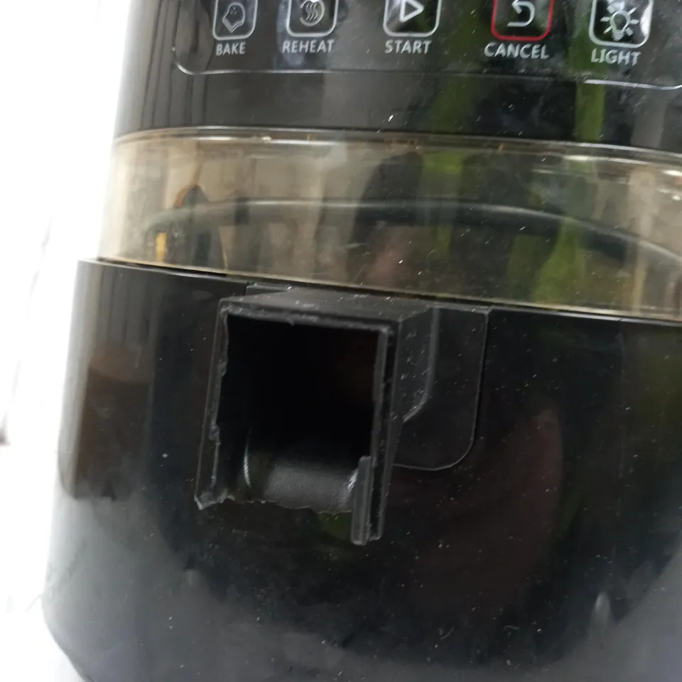BOXED COOK'S ESSENTIALS 4L AIR FRYER IN BLACK