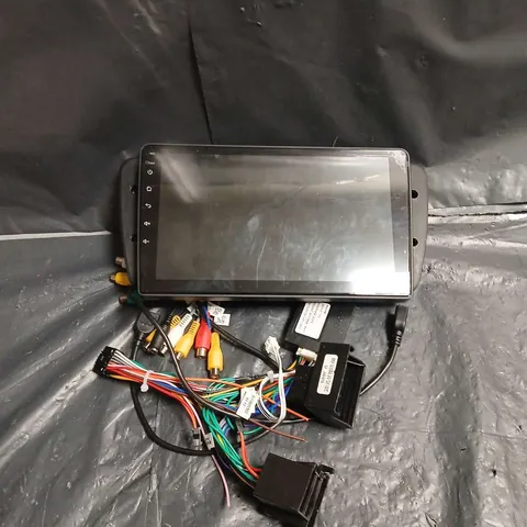 IN-DASH CAR MULTIMEDIA HEAD UNIT WITH TOUCHSCREEN DISPLAY AND WIRING HARNESS