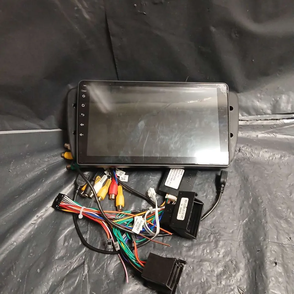 IN-DASH CAR MULTIMEDIA HEAD UNIT WITH TOUCHSCREEN DISPLAY AND WIRING HARNESS