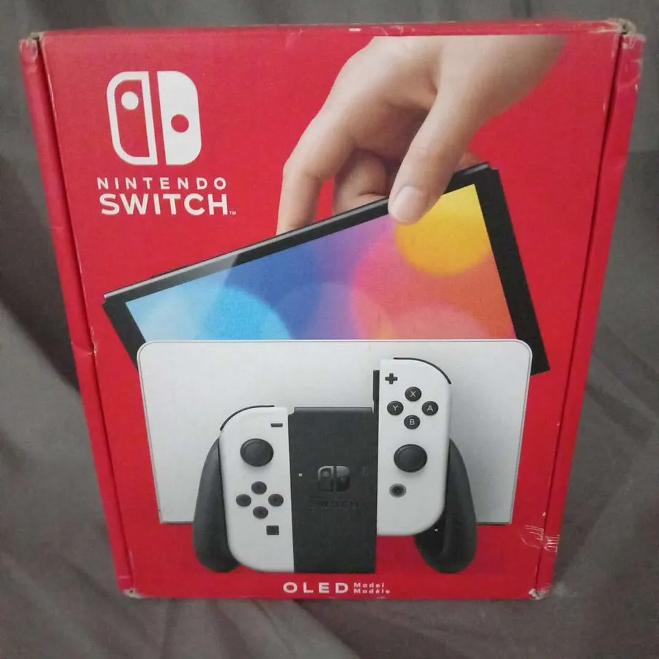 BOXED NINTENDO SWITCH OLED MODEL HAND HELD GAMES CONSOLE