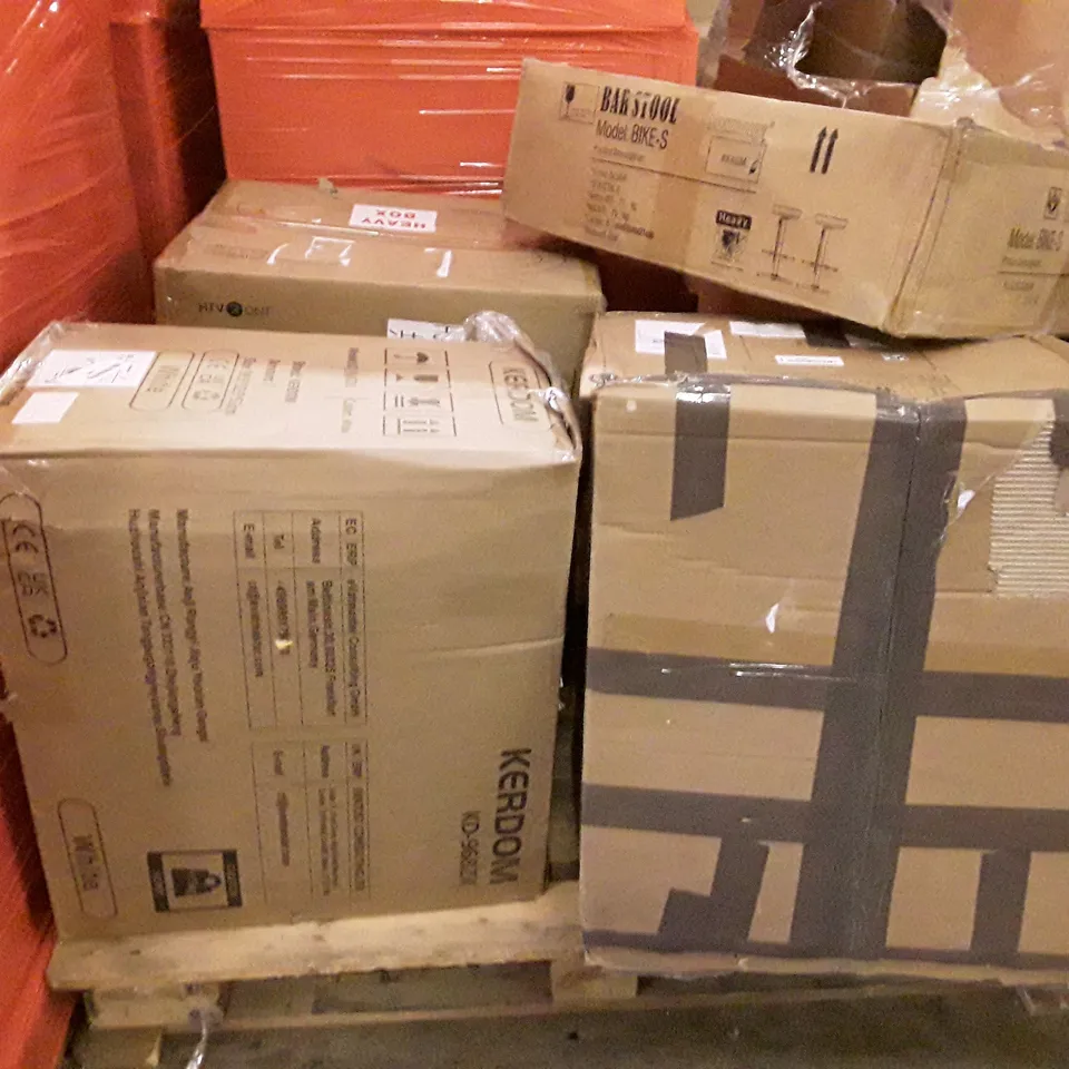 PALLET OF APPROXIMATELY 5 ASSORTED PRODUCTS INCLUDING BAR STOOLS, AUTO HEAT PRESS, GAMING CHAIR