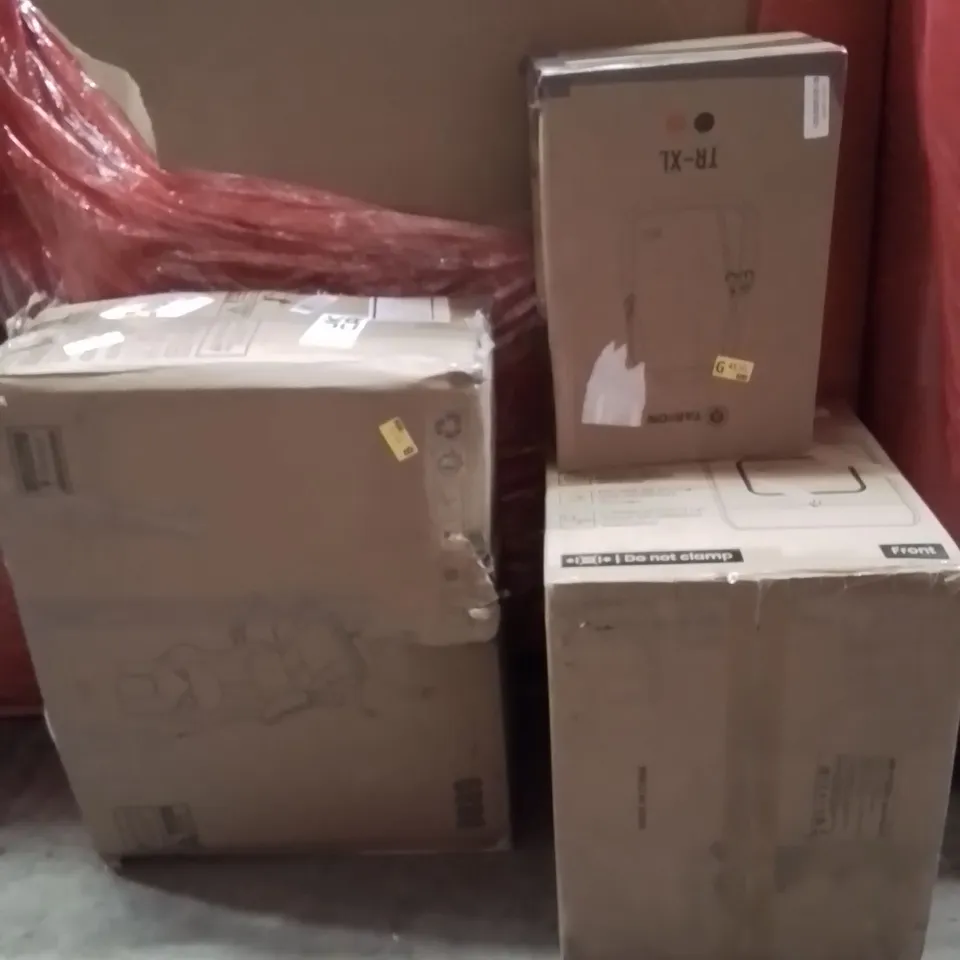 PALLET OF ASSORTED HOUSEHOLD GOODS AND PRODUCTS TO INCLUDE;GAMING CHAIR,PORTABLE DISHWASHER,BACKPACK